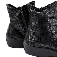 Load image into Gallery viewer, Arcopedico L19 Boot J17 Creative Black Ankle Boot