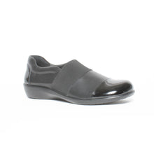 Load image into Gallery viewer, Pure Comfort Archive Black Patent Slip On Shoe