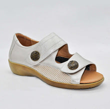 Load image into Gallery viewer, Pure Comfort Arwon Champagne Adjustable Sandal