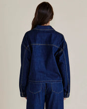 Load image into Gallery viewer, Betty Basics Selby Denim Jacket