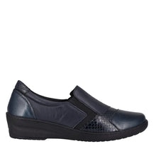 Load image into Gallery viewer, Cabello Cp461-18 Navy-patent Slip On Shoe