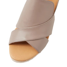 Load image into Gallery viewer, Diana Ferrari Hacey Stone Leather Wedge Sandal
