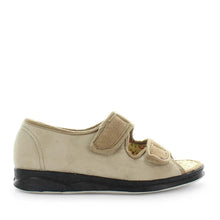 Load image into Gallery viewer, Panda Entice Slipper Camel
