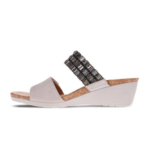 Load image into Gallery viewer, Revere Sorrento Pebble Womens Shoes Slide