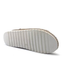 Load image into Gallery viewer, Cabello Dulcy Pewter