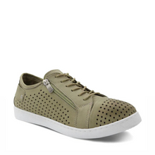 Load image into Gallery viewer, Cabello Eg17 Pistachio