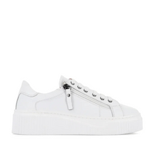 Load image into Gallery viewer, Sala Bonnie A25 White Zip Up Sneaker