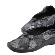 Load image into Gallery viewer, Arcopedico L14 Cr Black Slip On Shoe
