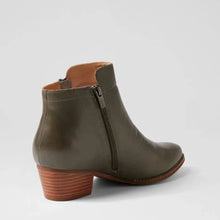 Load image into Gallery viewer, Ziera Vendas Xf Olive Leather Side Zip Ankle Boot