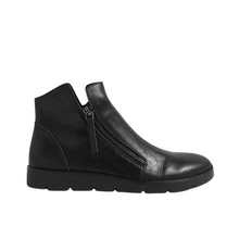 Load image into Gallery viewer, Ziera Mohme W Black Leather Side Zip Ankle Boot