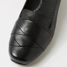 Load image into Gallery viewer, Ziera Celyn Xw Black Leather Slip On Shoe