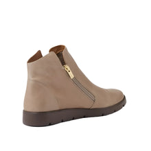 Load image into Gallery viewer, Ziera Mohme W Smoke Leather Side Zip Ankle Boot