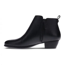 Load image into Gallery viewer, Revere Lido Wide / Black Ankle Boot