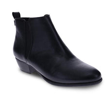 Load image into Gallery viewer, Revere Lido Wide / Black Ankle Boot