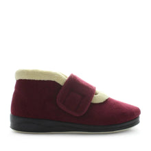 Load image into Gallery viewer, Panda Emee Slipper Burgundy