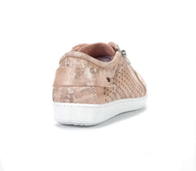 Load image into Gallery viewer, Cabello Eg17p Rose Side Zip Sneaker