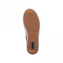 Load image into Gallery viewer, Remonte D0700-22 Brown Lace Up Shoe