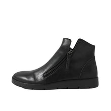 Load image into Gallery viewer, Ziera Mohme W Black Leather Side Zip Ankle Boot