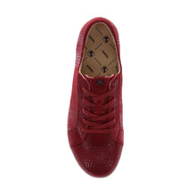 Load image into Gallery viewer, Revere Athens Cherry/lizard Wide Lace Up Shoe