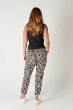 Load image into Gallery viewer, One Ten Willow Piping Dress Pant