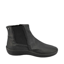 Load image into Gallery viewer, Arcopedico Trakai J65 Black