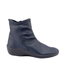 Load image into Gallery viewer, Arcopedico Paluma J67 Navy