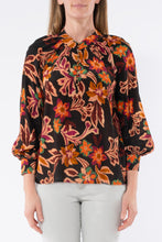 Load image into Gallery viewer, Jump Spice Floral Top
