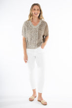 Load image into Gallery viewer, Jump V Neck Ombre Knit Natural Mix