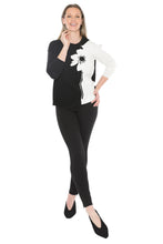 Load image into Gallery viewer, Jump Flower Stem Pullover Black Combo