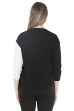 Load image into Gallery viewer, Jump Flower Stem Pullover Black Combo