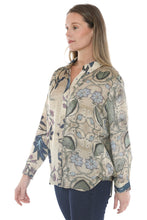 Load image into Gallery viewer, Jump Vintage Floral Shirt Multi