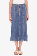 Load image into Gallery viewer, Jump Soft Denim Skirt Mid Blue