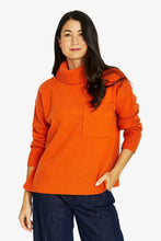 Load image into Gallery viewer, Jump Roll Nk Pkt Pullover