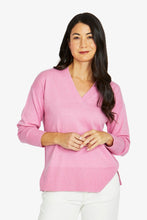 Load image into Gallery viewer, Jump V Neck Pullover Rose Mar