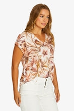 Load image into Gallery viewer, Jump Sunkissed Tee Multi