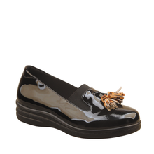 Load image into Gallery viewer, Pure Comfort Santi Black Patent