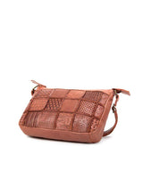 Load image into Gallery viewer, Sash &amp; Saddle Tamworth Patchwork Detail Leather Xbody Bag