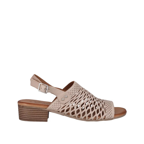 Cabello Alaca Beige Womens Shoes