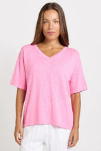 Load image into Gallery viewer, Betty Basics Aries V-Neck Sweater Pink