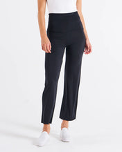 Load image into Gallery viewer, Betty Basics Houston Bamboo Relaxed Pant Black