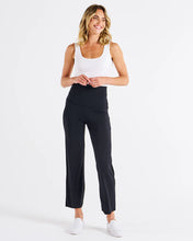 Load image into Gallery viewer, Betty Basics Houston Bamboo Relaxed Pant Black