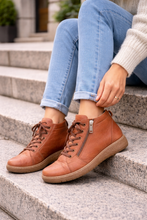 Load image into Gallery viewer, Cabello 7232-420 Tan