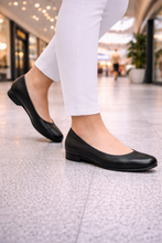 Load image into Gallery viewer, Alegria Arielle Black