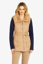 Load image into Gallery viewer, Pingpong Frankie Faux Fur Collar Vest