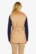 Load image into Gallery viewer, Pingpong Frankie Faux Fur Collar Vest