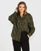 Load image into Gallery viewer, Sass Clothing Theo Oversized Shirt Khaki Animal