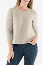 Load image into Gallery viewer, Jump Purl Stitch Pullover