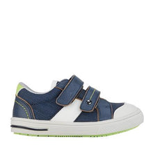 Load image into Gallery viewer, Clarks Junior Sneaker