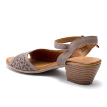 Load image into Gallery viewer, Cabello Shakira Taupe Womens Shoes