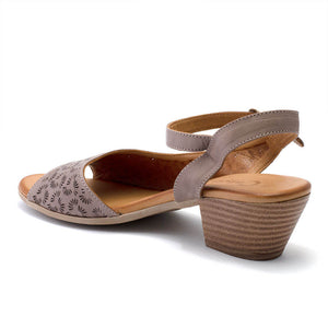 Cabello Shakira Taupe Womens Shoes